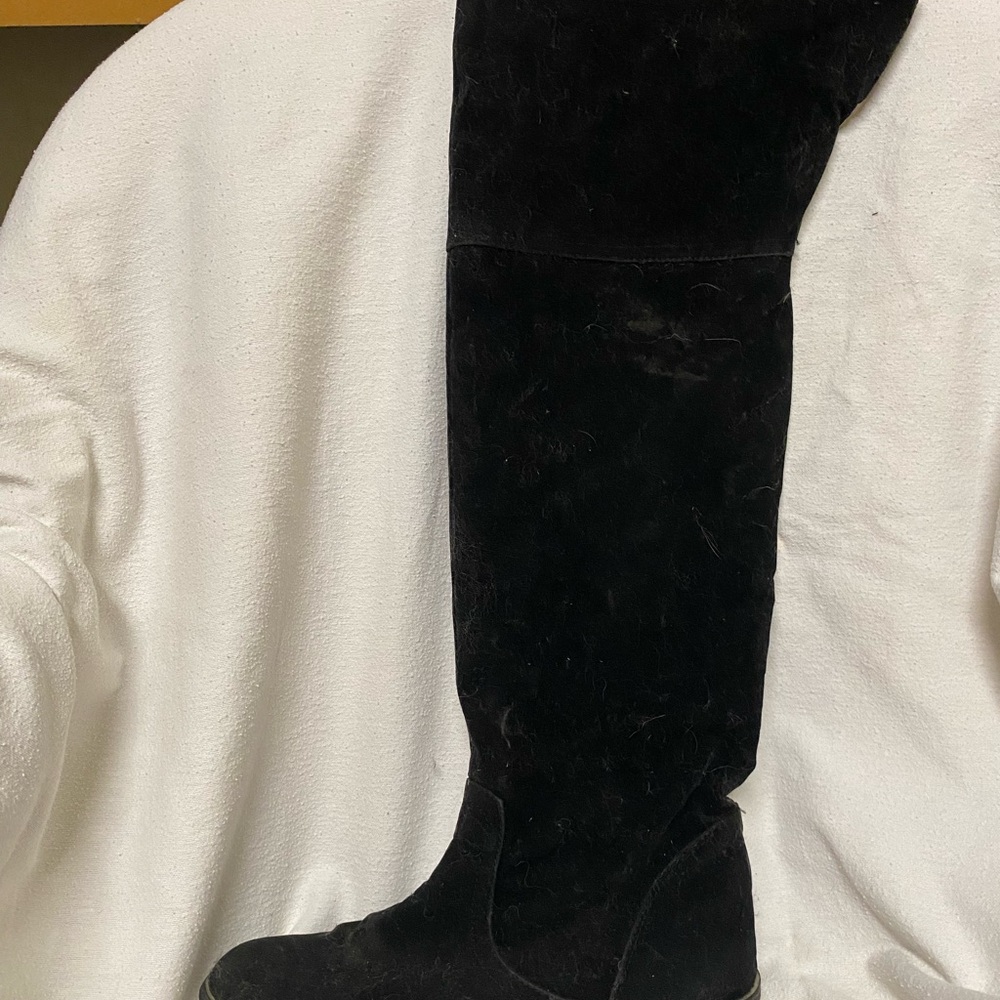 Black Over-the-Knee Boots
